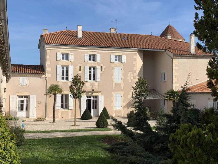 Nettoyage de façades Poitou-Charentes