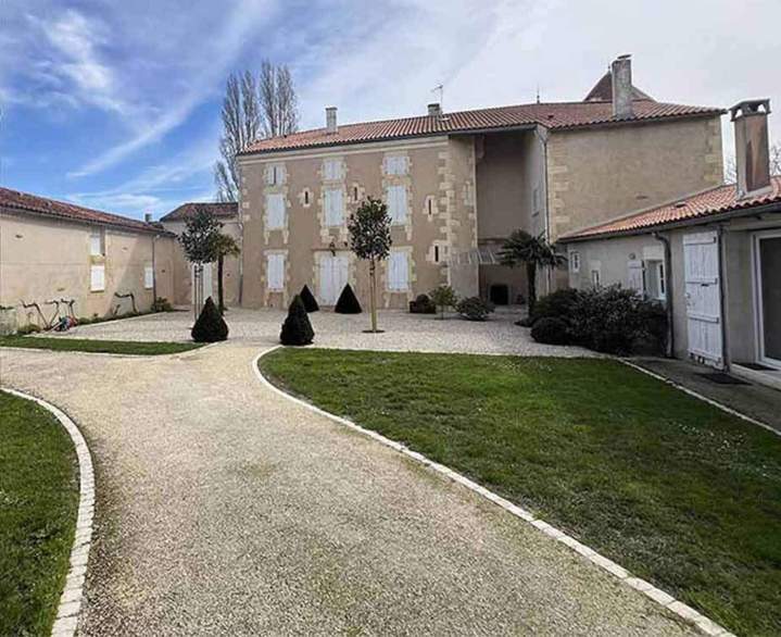 Nettoyage extérieur de bâtiment Poitou Charentes