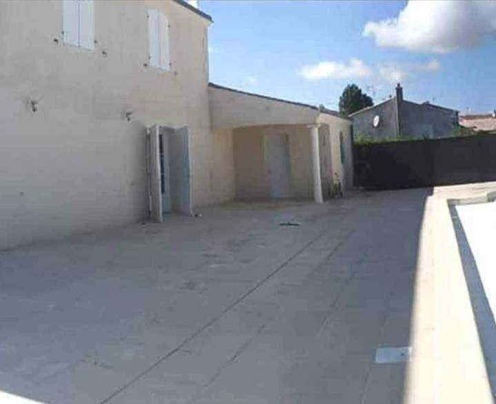 Nettoyage haute pression terrasse Poitou Charentes